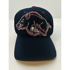 VINTAGE ARKANSAS RAZORBACKS HAT BLACK RED CAP SIZE 7 ZEPHYR “HOGS”